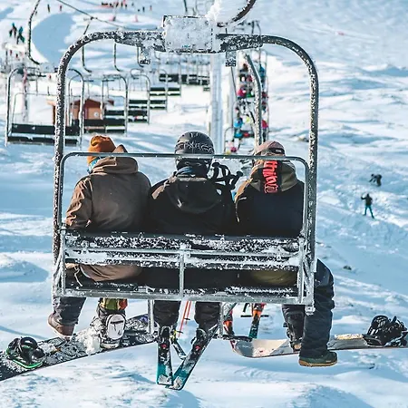 Hideout Хостел